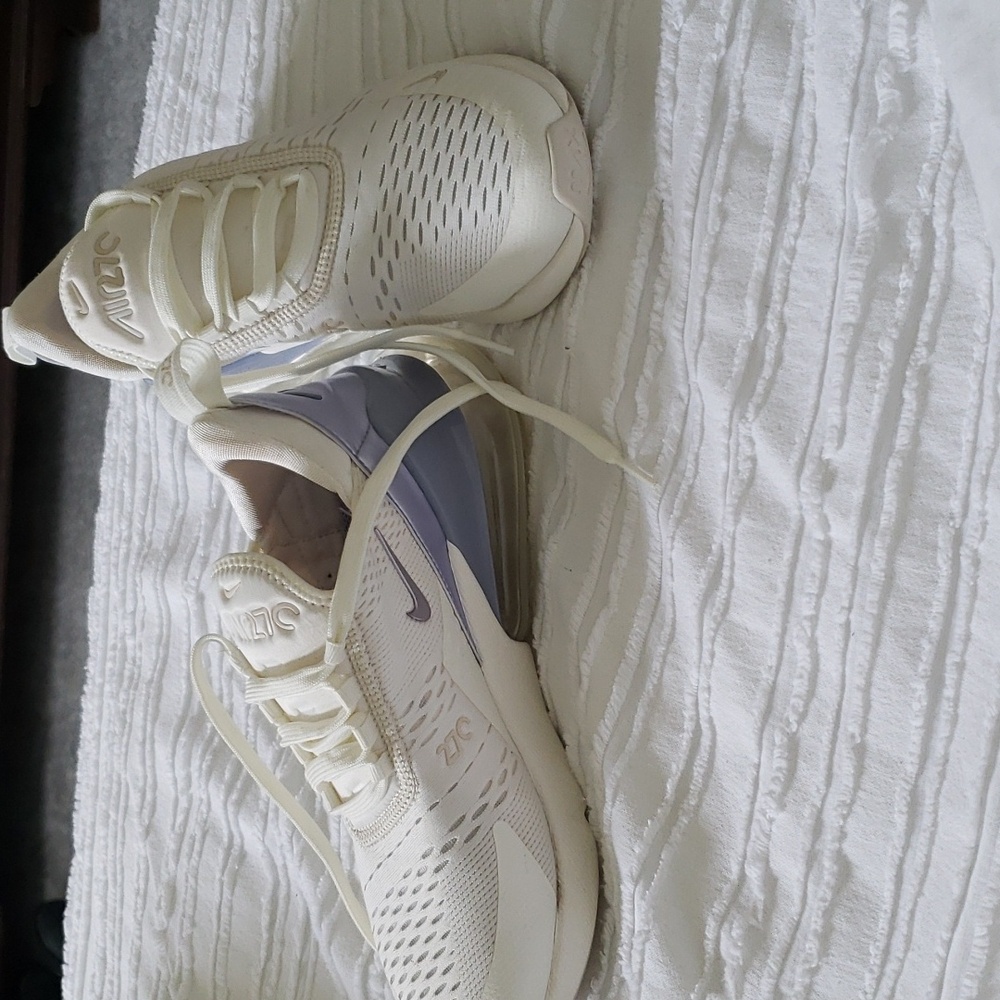 Nike Air 270 sneakers